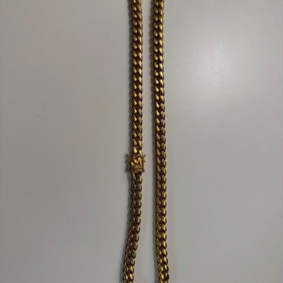 Heavy Gold-Tone Cuban Link Chain Necklace – Stainless Steel – Bold Statement - Picture 2 of 5